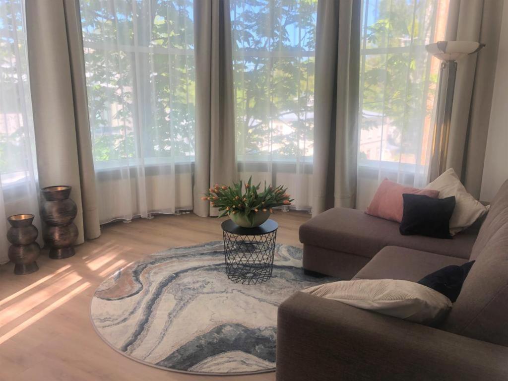 Alve Apart Hotel Jurmala Ngoại thất bức ảnh