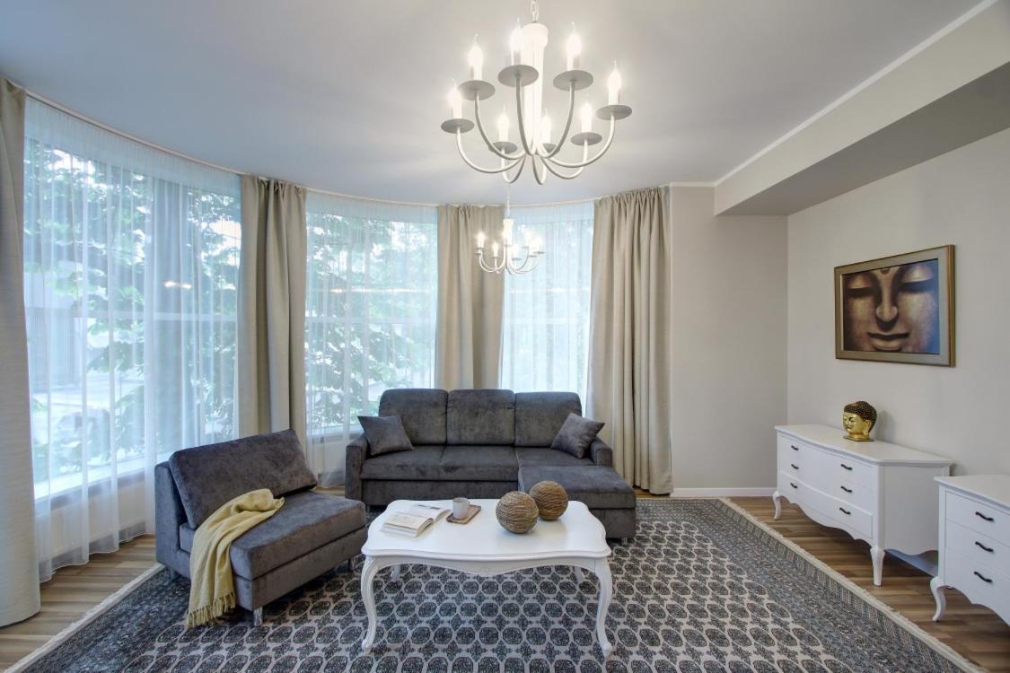 Alve Apart Hotel Jurmala Ngoại thất bức ảnh